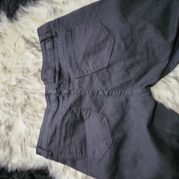 JUNIORS BLACK JEANS WITH TEARS IN BOTH LEGS SIZE XXL - Picture 4 of 6